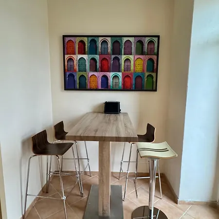 In 4 Eg In Altchemnitz