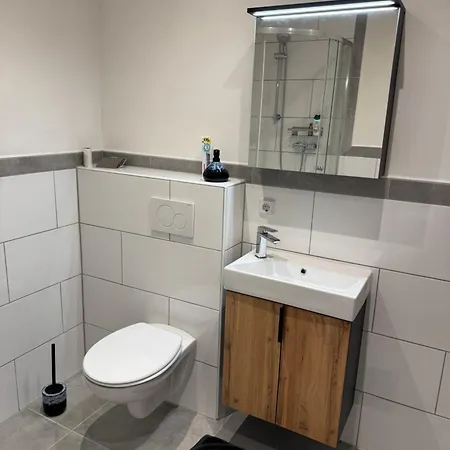 Privatunterkunft In 4 Eg In Altchemnitz