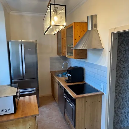 In 4 Eg In Altchemnitz