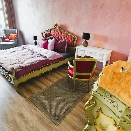 In 4 Eg In Altchemnitz *