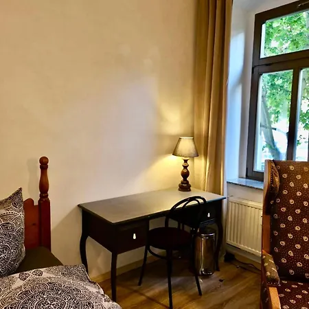 In 4 Eg In Altchemnitz