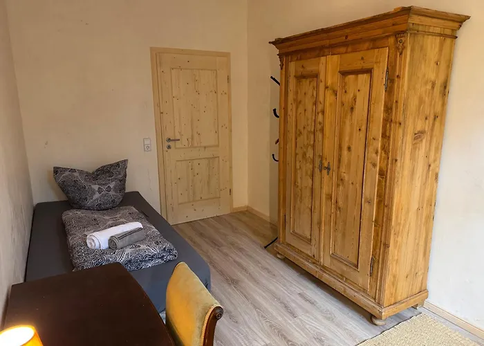 In 4 Eg In Altchemnitz