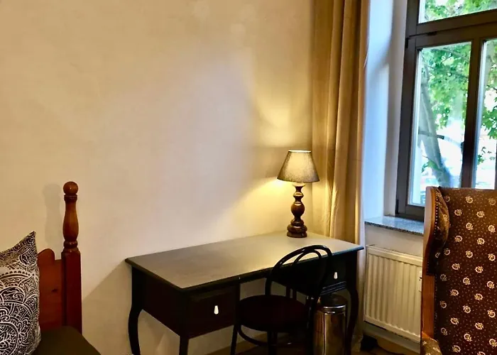 In 4 Eg In Altchemnitz